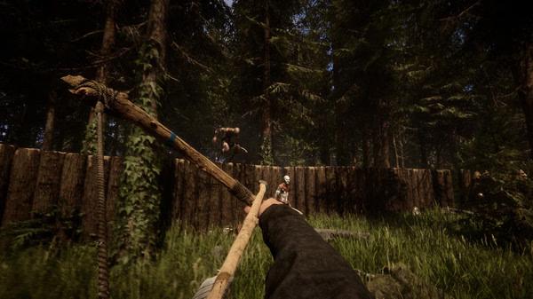 Sons Of The Forest screenshot: A player aims a spear at two approaching enemies over a wooden barrier in a dense forest setting.