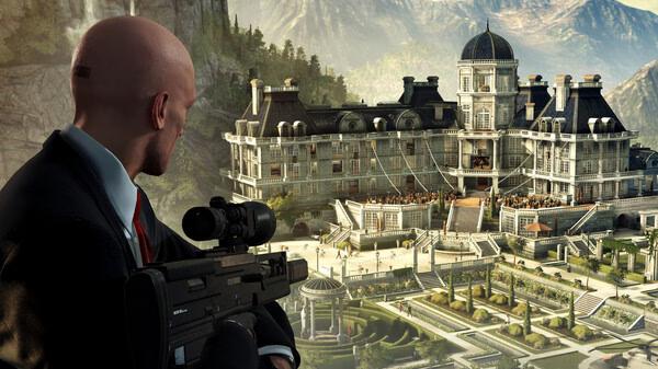 Agent 47 overlooking a luxurious mansion with a sniper rifle in HITMAN World of Assassination screenshot.