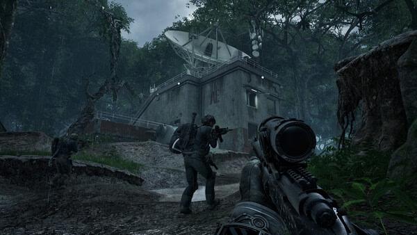 PUBG: Black Budget screenshot showing players approaching a satellite station in a dense, rainy jungle environment.