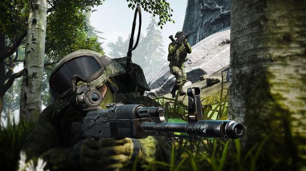 Squad screenshot: A soldier in camouflage aims a rifle in a forest setting, while another soldier advances in the background.