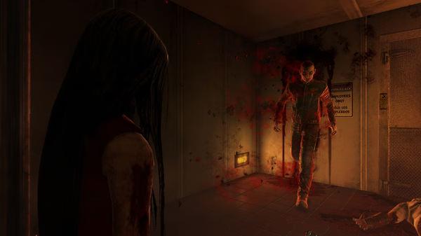 F.E.A.R. 3 screenshot: A bloodied figure stands in a dim hallway, while another menacing character emerges from a wall surrounded by blood.