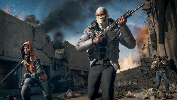 Screenshot from Call of Duty: Black Ops 6 showing armed characters in protective gear amidst a war-torn, chaotic battlefield.