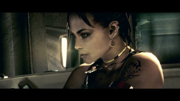 Resident Evil 5 screenshot showing a close-up of a character with a tattoo on their shoulder, wearing gold earrings and a necklace.