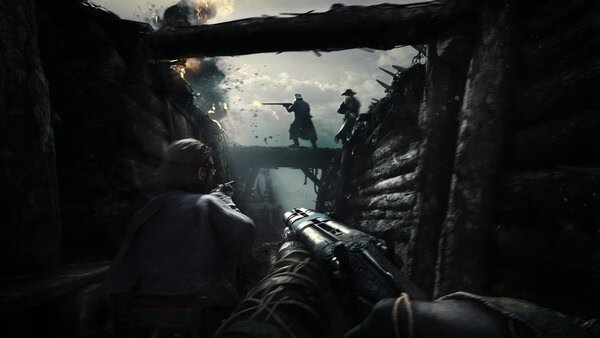 Hunt: Showdown 1896 screenshot: A player armed with a shotgun confronts enemies on a wooden bridge in a dark, atmospheric setting.