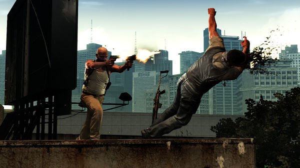 Max Payne 3 screenshot: Max fires a gun at an enemy on a rooftop, with a city skyline in the background.